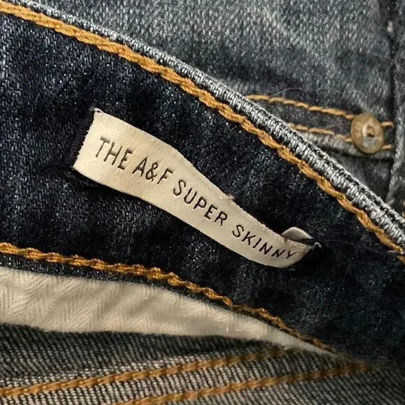 Abercrombie & Fitch distressed skinny jeans women’s 00/24W/33L - Picture 6 of 7